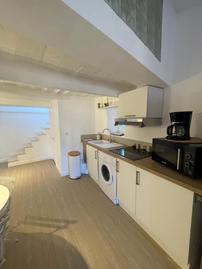 Magnifique Duplex Vieil Antibes Lägenhet Exteriör bild