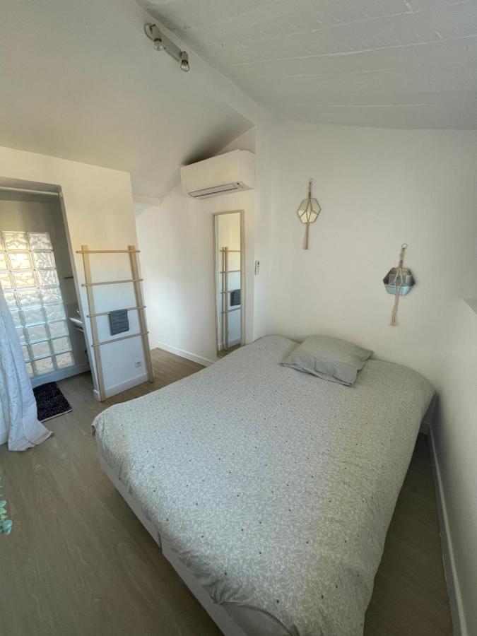 Magnifique Duplex Vieil Antibes Lägenhet Exteriör bild