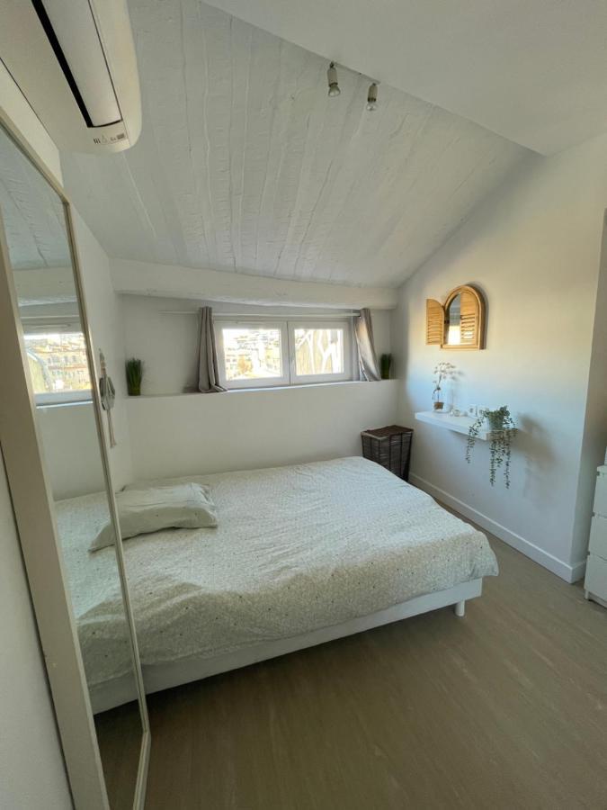 Magnifique Duplex Vieil Antibes Lägenhet Exteriör bild